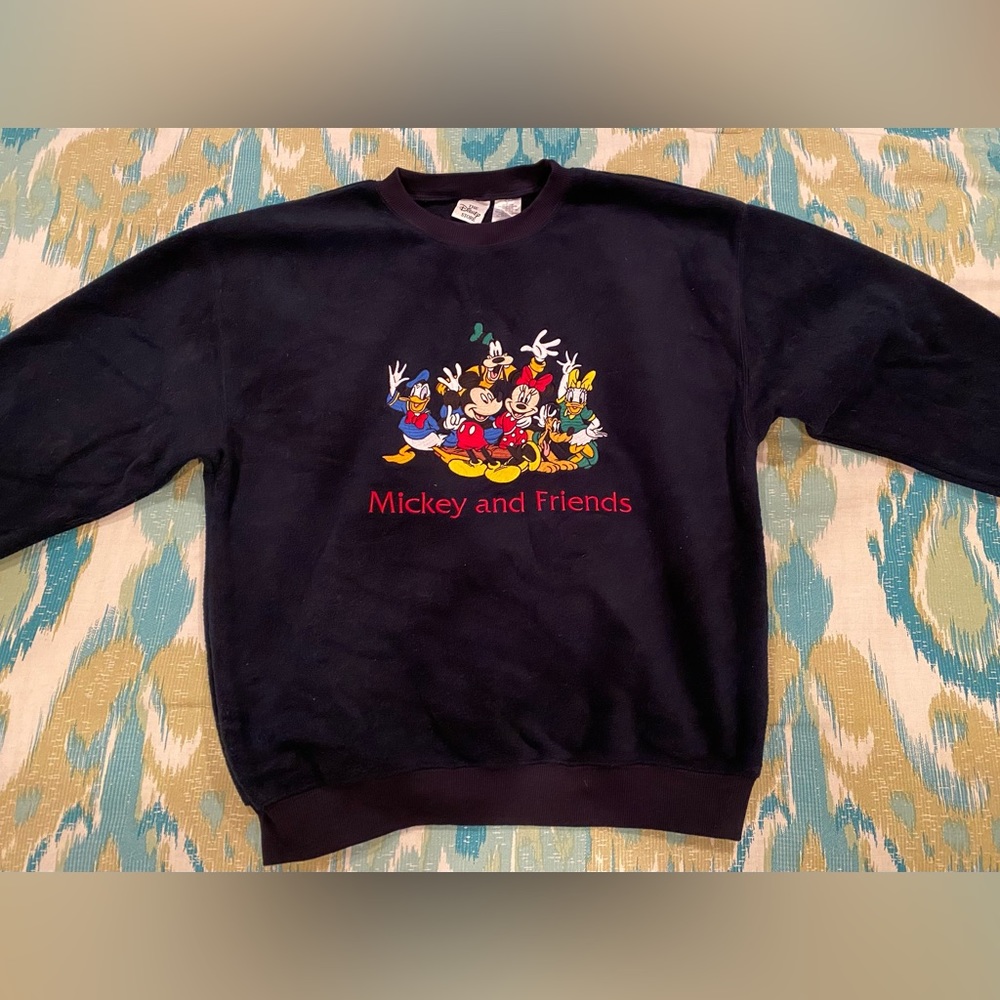 Disney unisex plush navy with embroidery application size M sweatshirt